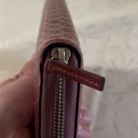 Gucci Patent Zip around GG Micro Guccissima Long Wallet - Picture 8 of 16